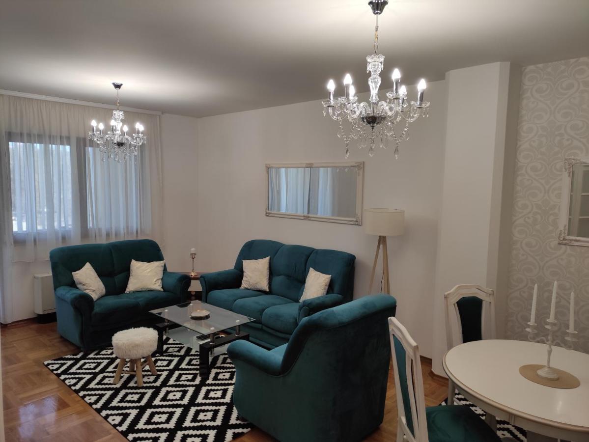Apartment Dajak Centar Баня-Лука Екстер'єр фото