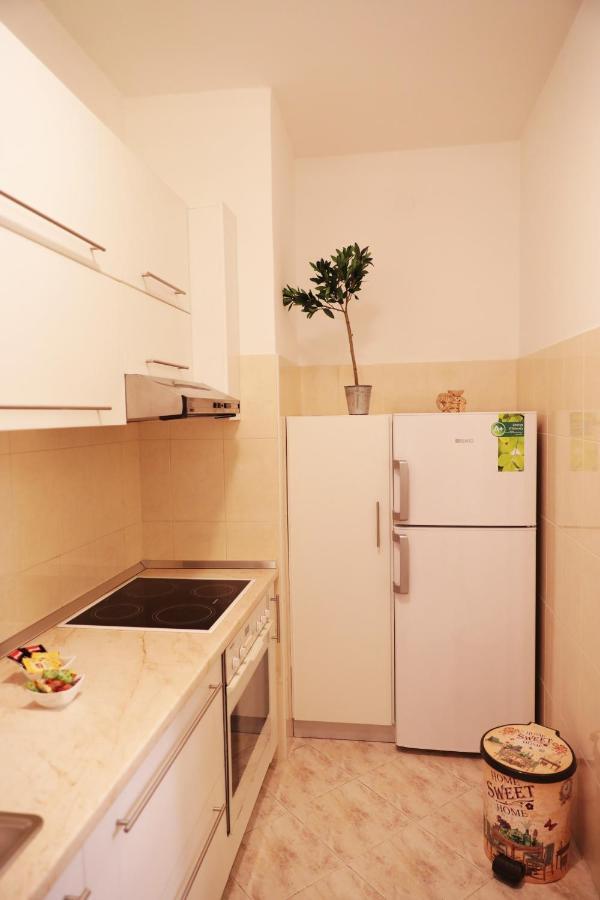 Apartment Dajak Centar Баня-Лука Екстер'єр фото